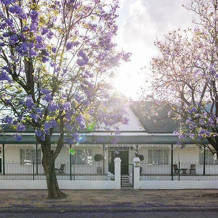 Victorian Square Guesthouse Ґраафф-Рейнет Екстер'єр фото